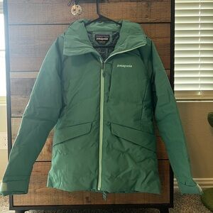 Patagonia Women’s Ski Jacket, size S